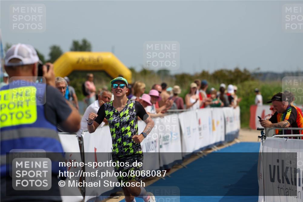 22.06.2025 - Viking Triathlon Michael Strokosch http://msf.ph/oto/8068087 22.06.2025 14:19:51 Ziel 368 meine-sportfotos.de