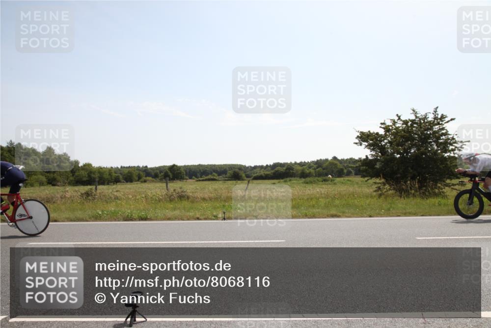 22.06.2025 - Viking Triathlon Yannick Fuchs http://msf.ph/oto/8068116 22.06.2025 11:24:36 Radfahren 10, 122, 178, 247, 526, 544, 617, 620 meine-sportfotos.de