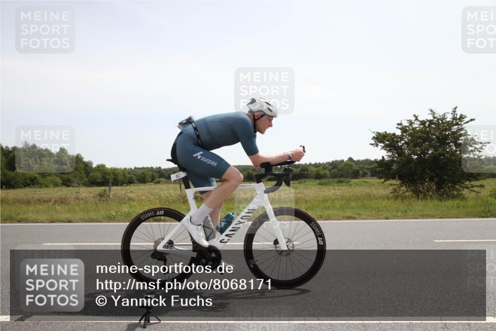 22.06.2025 - Viking Triathlon Yannick Fuchs http://msf.ph/oto/8068171 22.06.2025 12:00:39 Radfahren 457, 520 meine-sportfotos.de