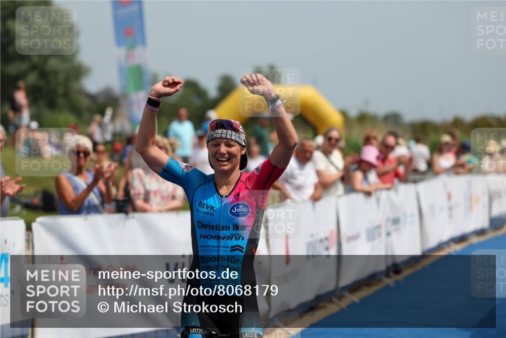 22.06.2025 - Viking Triathlon Michael Strokosch http://msf.ph/oto/8068179 22.06.2025 14:20:37 Ziel 9 meine-sportfotos.de