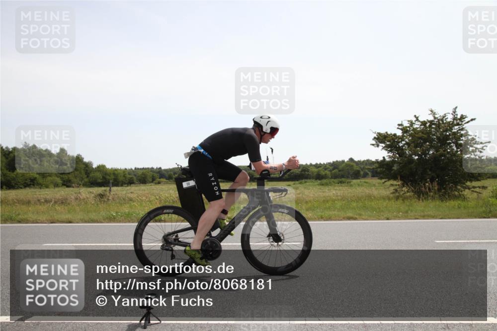 22.06.2025 - Viking Triathlon Yannick Fuchs http://msf.ph/oto/8068181 22.06.2025 12:00:44 Radfahren 98, 305, 439 meine-sportfotos.de