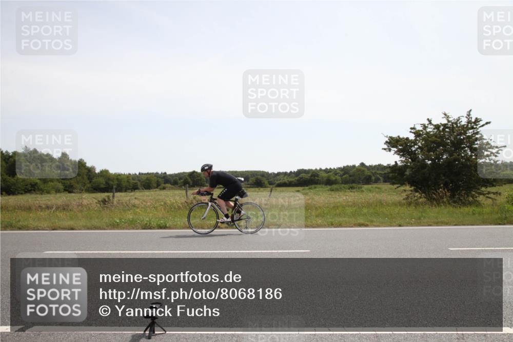 22.06.2025 - Viking Triathlon Yannick Fuchs http://msf.ph/oto/8068186 22.06.2025 12:00:48 Radfahren 98, 438, 439 meine-sportfotos.de