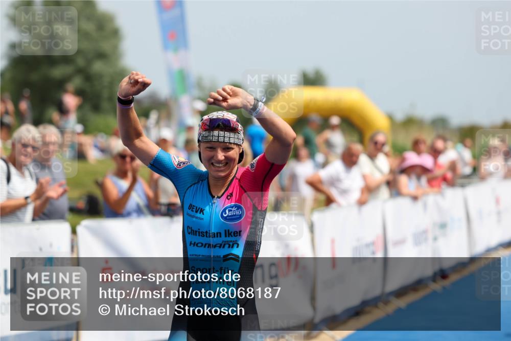 22.06.2025 - Viking Triathlon Michael Strokosch http://msf.ph/oto/8068187 22.06.2025 14:20:37 Ziel 9 meine-sportfotos.de