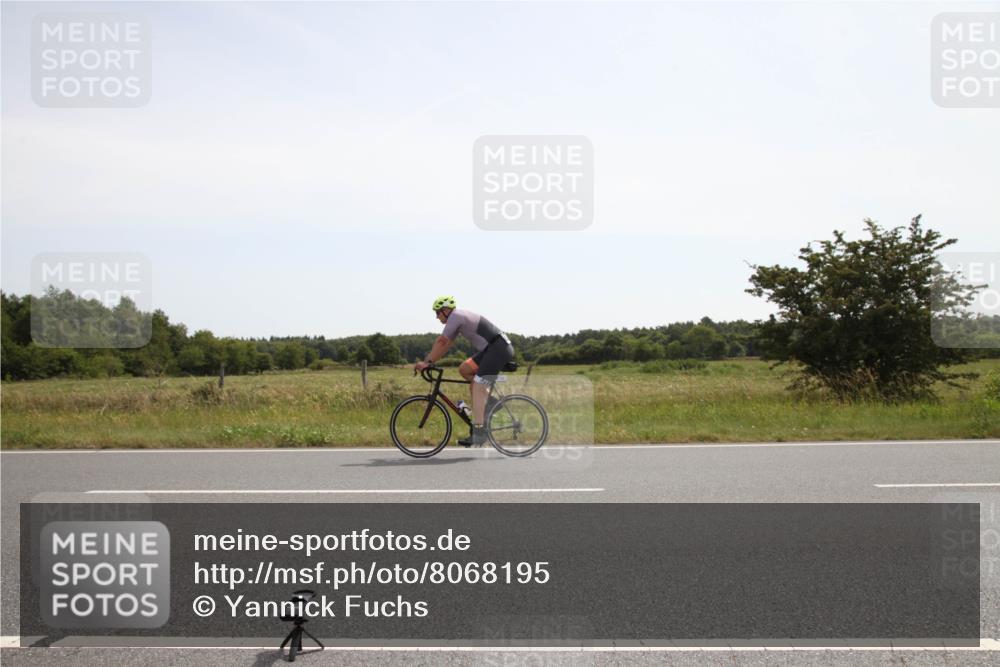 22.06.2025 - Viking Triathlon Yannick Fuchs http://msf.ph/oto/8068195 22.06.2025 12:00:54 Radfahren 276, 438 meine-sportfotos.de