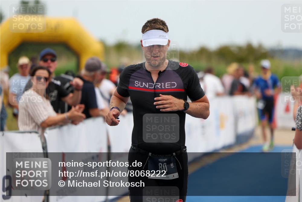 22.06.2025 - Viking Triathlon Michael Strokosch http://msf.ph/oto/8068222 22.06.2025 15:07:28 Ziel 80 meine-sportfotos.de