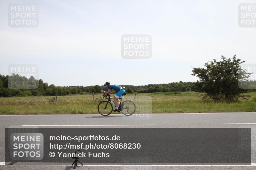 22.06.2025 - Viking Triathlon Yannick Fuchs http://msf.ph/oto/8068230 22.06.2025 12:01:24 Radfahren 63, 246, 406, 467, 491 meine-sportfotos.de