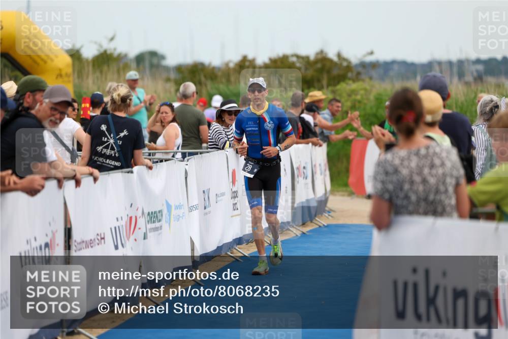 22.06.2025 - Viking Triathlon Michael Strokosch http://msf.ph/oto/8068235 22.06.2025 15:07:31 Ziel 80 meine-sportfotos.de