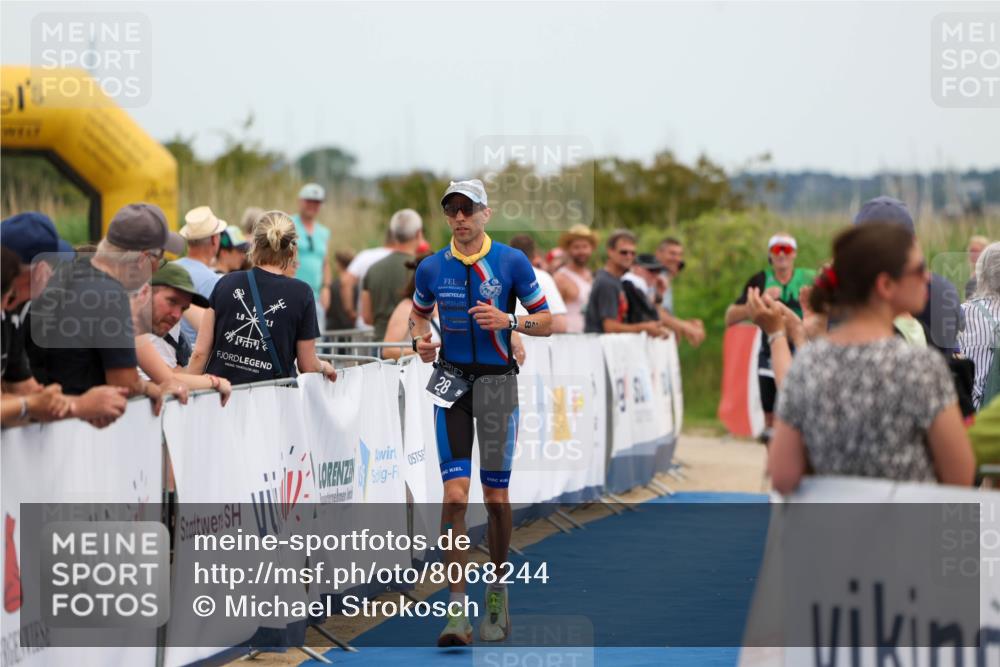 22.06.2025 - Viking Triathlon Michael Strokosch http://msf.ph/oto/8068244 22.06.2025 15:07:33 Ziel 28, 80 meine-sportfotos.de
