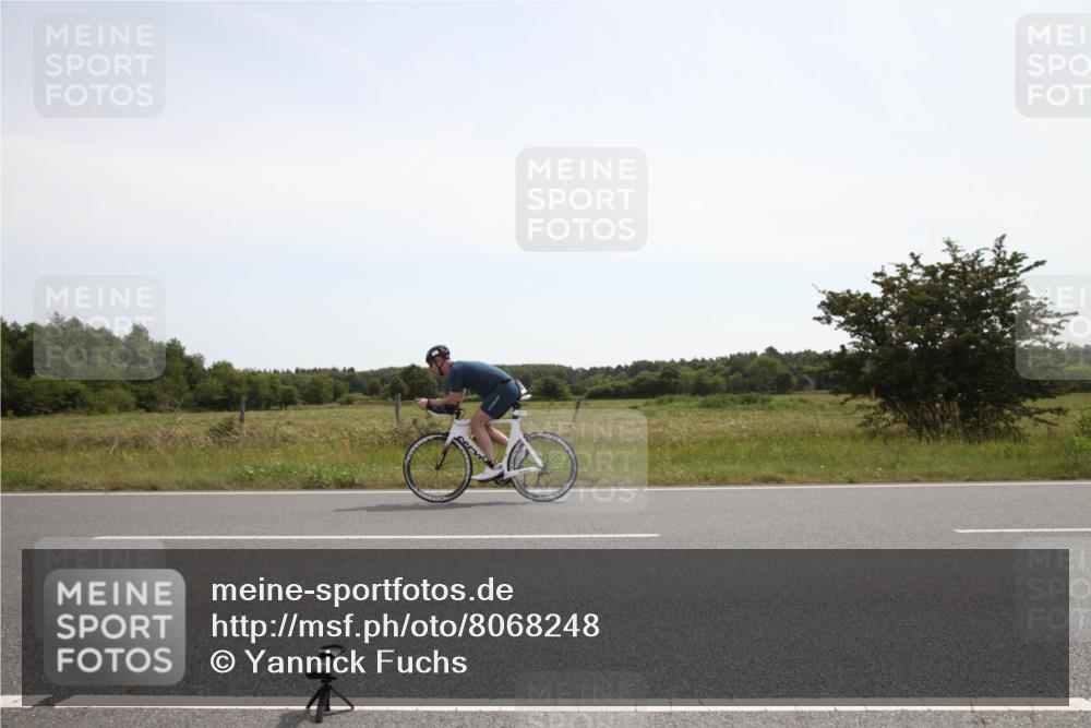 22.06.2025 - Viking Triathlon Yannick Fuchs http://msf.ph/oto/8068248 22.06.2025 12:01:36 Radfahren 16, 36, 133, 213, 249 meine-sportfotos.de