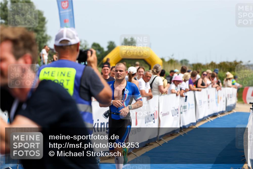 22.06.2025 - Viking Triathlon Michael Strokosch http://msf.ph/oto/8068253 22.06.2025 14:23:17 Ziel 347 meine-sportfotos.de