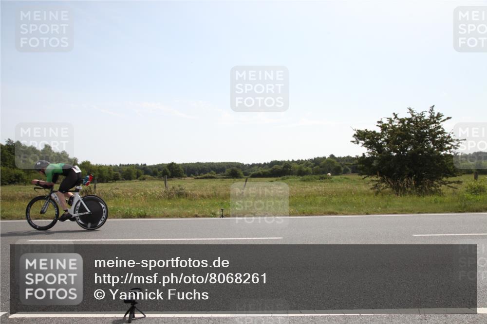 22.06.2025 - Viking Triathlon Yannick Fuchs http://msf.ph/oto/8068261 22.06.2025 11:25:33 Radfahren 9, 90, 185, 195, 198, 384, 390, 401, 534 meine-sportfotos.de