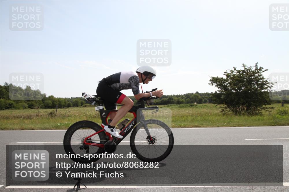 22.06.2025 - Viking Triathlon Yannick Fuchs http://msf.ph/oto/8068282 22.06.2025 11:25:37 Radfahren 9, 401, 500, 534 meine-sportfotos.de
