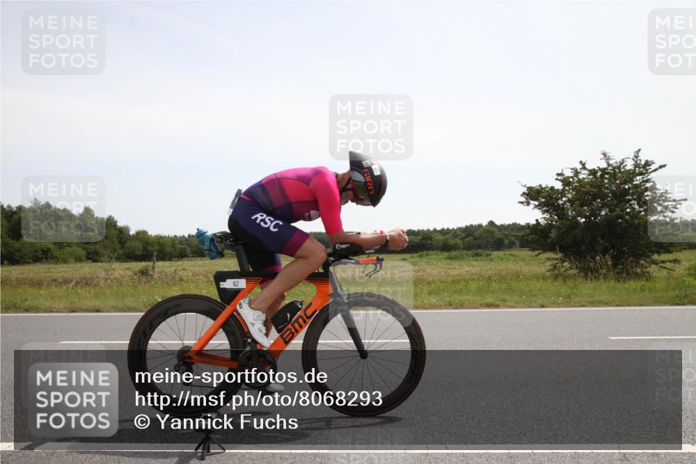 22.06.2025 - Viking Triathlon Yannick Fuchs http://msf.ph/oto/8068293 22.06.2025 12:02:09 Radfahren 62, 255, 349 meine-sportfotos.de