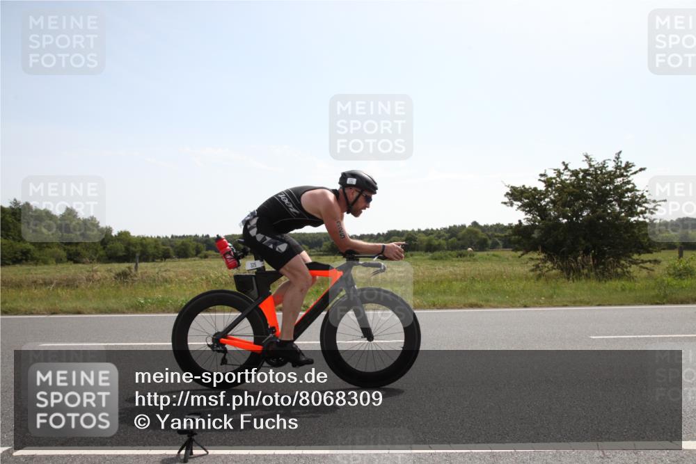 22.06.2025 - Viking Triathlon Yannick Fuchs http://msf.ph/oto/8068309 22.06.2025 11:26:00 Radfahren 325, 344, 451, 499 meine-sportfotos.de