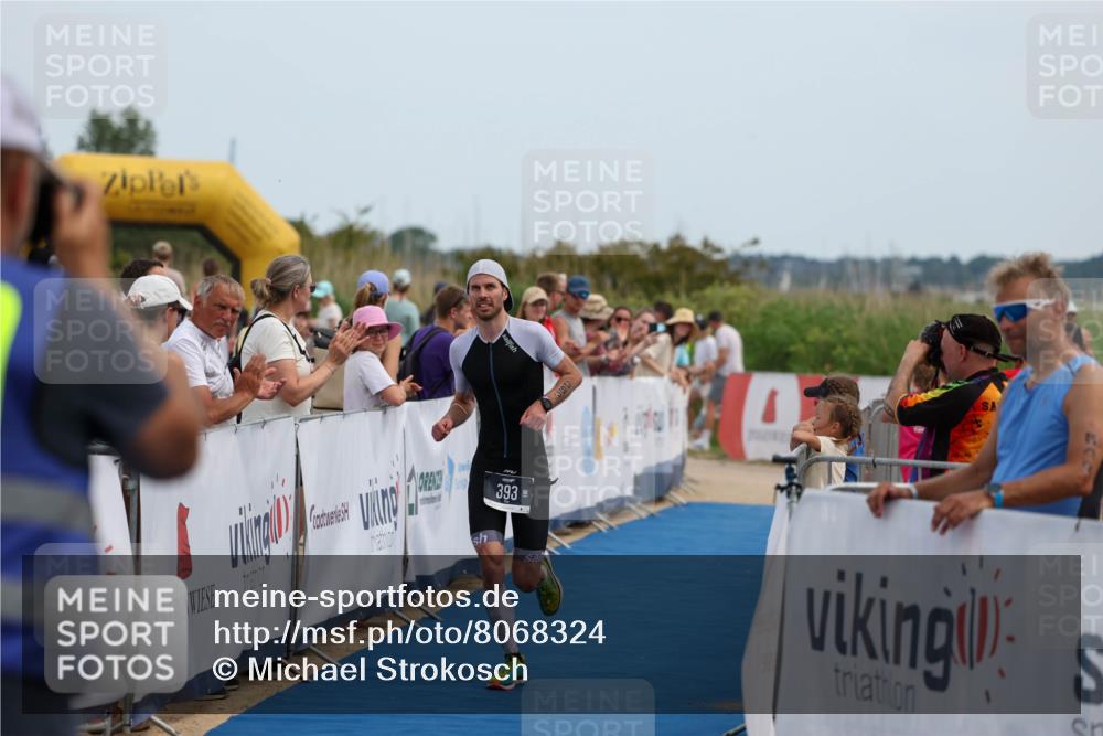 22.06.2025 - Viking Triathlon Michael Strokosch http://msf.ph/oto/8068324 22.06.2025 14:24:59 Ziel 393 meine-sportfotos.de