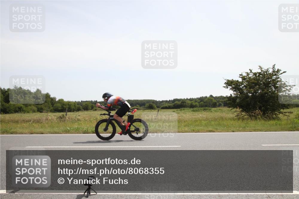 22.06.2025 - Viking Triathlon Yannick Fuchs http://msf.ph/oto/8068355 22.06.2025 12:02:30 Radfahren 51, 90, 198, 384, 388, 401, 423, 526, 534, 642 meine-sportfotos.de