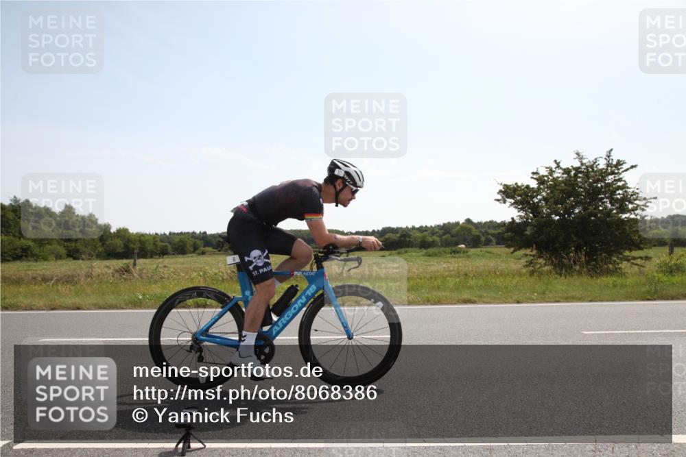22.06.2025 - Viking Triathlon Yannick Fuchs http://msf.ph/oto/8068386 22.06.2025 11:26:32 Radfahren 61, 659 meine-sportfotos.de