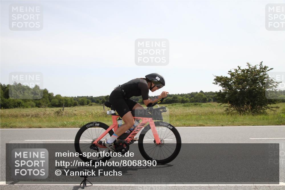 22.06.2025 - Viking Triathlon Yannick Fuchs http://msf.ph/oto/8068390 22.06.2025 12:02:37 Radfahren 278, 350, 407, 522, 536, 546 meine-sportfotos.de