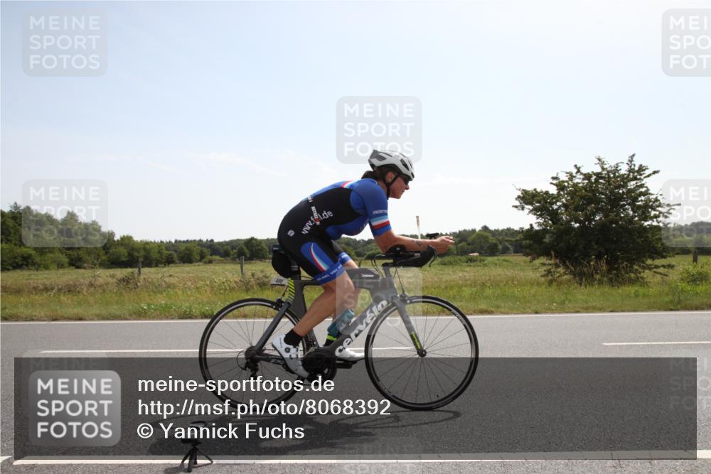 22.06.2025 - Viking Triathlon Yannick Fuchs http://msf.ph/oto/8068392 22.06.2025 11:26:41 Radfahren 393, 488 meine-sportfotos.de
