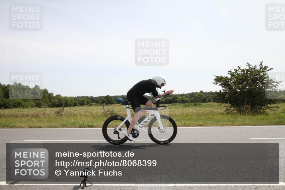 22.06.2025 - Viking Triathlon Yannick Fuchs http://msf.ph/oto/8068399 22.06.2025 12:02:38 Radfahren 18, 278, 350, 407, 522, 536, 546 meine-sportfotos.de