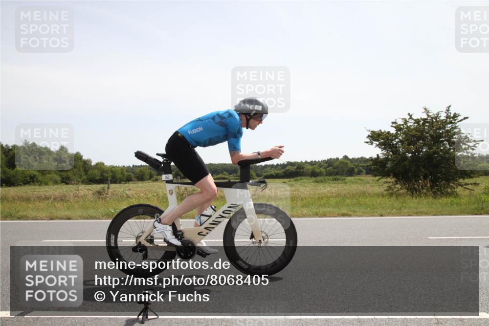 22.06.2025 - Viking Triathlon Yannick Fuchs http://msf.ph/oto/8068405 22.06.2025 12:02:38 Radfahren 18, 278, 350, 407, 522, 536, 546 meine-sportfotos.de