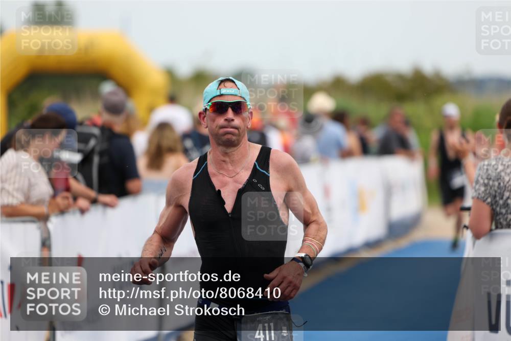 22.06.2025 - Viking Triathlon Michael Strokosch http://msf.ph/oto/8068410 22.06.2025 15:08:24 Ziel 265, 411 meine-sportfotos.de