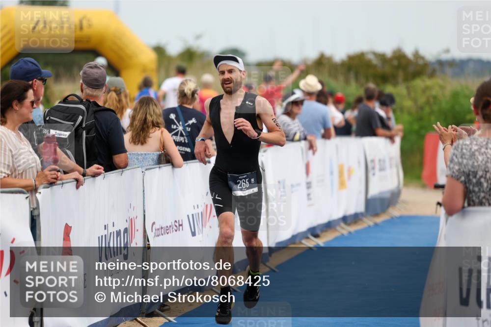 22.06.2025 - Viking Triathlon Michael Strokosch http://msf.ph/oto/8068425 22.06.2025 15:08:28 Ziel 265, 411 meine-sportfotos.de