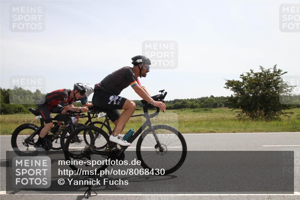 22.06.2025 - Viking Triathlon Yannick Fuchs http://msf.ph/oto/8068430 22.06.2025 12:02:44 Radfahren 18, 40, 122, 187, 209, 316, 317, 374, 395, 428, 452, 506, 546, 630 meine-sportfotos.de