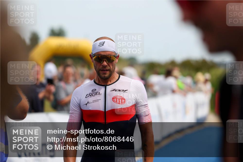 22.06.2025 - Viking Triathlon Michael Strokosch http://msf.ph/oto/8068446 22.06.2025 14:26:26 Ziel 122 meine-sportfotos.de