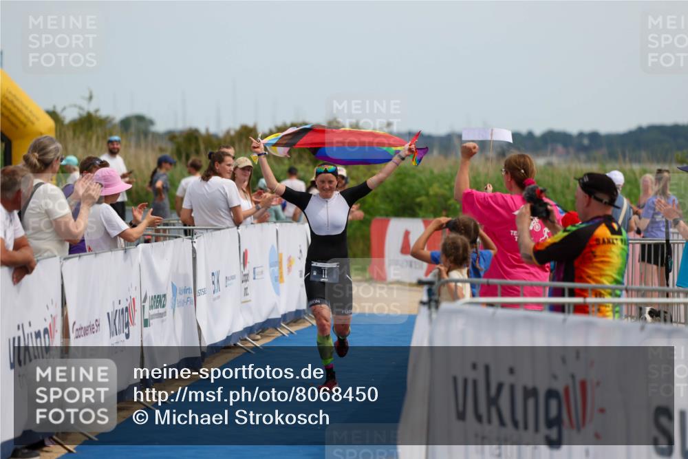22.06.2025 - Viking Triathlon Michael Strokosch http://msf.ph/oto/8068450 22.06.2025 14:26:46 Ziel 11 meine-sportfotos.de