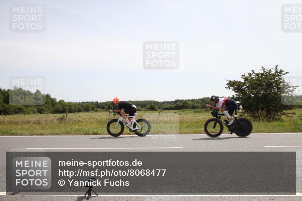 22.06.2025 - Viking Triathlon Yannick Fuchs http://msf.ph/oto/8068477 22.06.2025 12:02:48 Radfahren 19, 40, 122, 187, 209, 240, 244, 316, 377, 395, 428, 452, 506, 531 meine-sportfotos.de