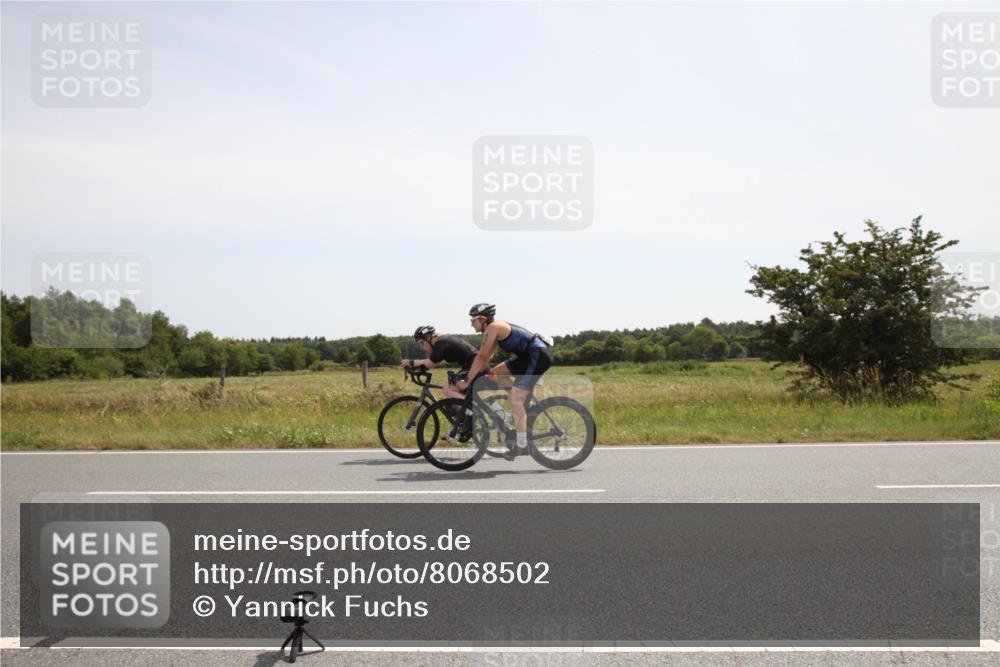 22.06.2025 - Viking Triathlon Yannick Fuchs http://msf.ph/oto/8068502 22.06.2025 12:02:53 Radfahren 84, 127, 137, 240, 244, 377, 531 meine-sportfotos.de