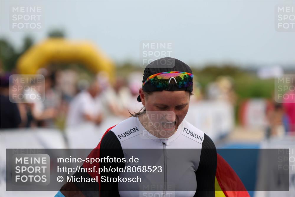 22.06.2025 - Viking Triathlon Michael Strokosch http://msf.ph/oto/8068523 22.06.2025 14:26:52 Ziel 11 meine-sportfotos.de