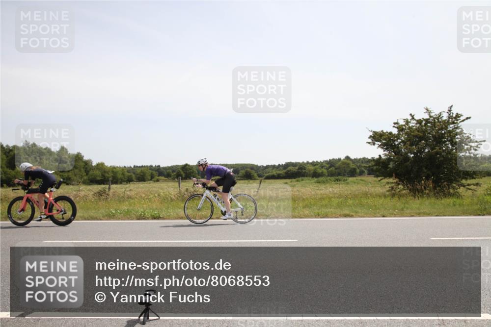 22.06.2025 - Viking Triathlon Yannick Fuchs http://msf.ph/oto/8068553 22.06.2025 12:03:12 Radfahren 10, 135, 168, 393, 544 meine-sportfotos.de