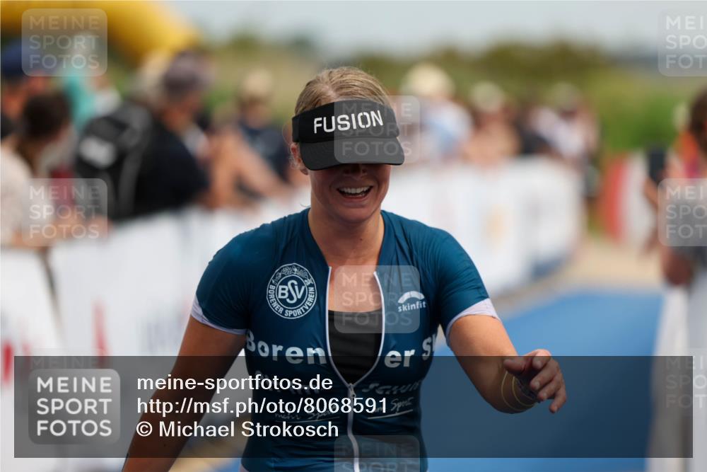 22.06.2025 - Viking Triathlon Michael Strokosch http://msf.ph/oto/8068591 22.06.2025 15:09:16 Ziel 17 meine-sportfotos.de