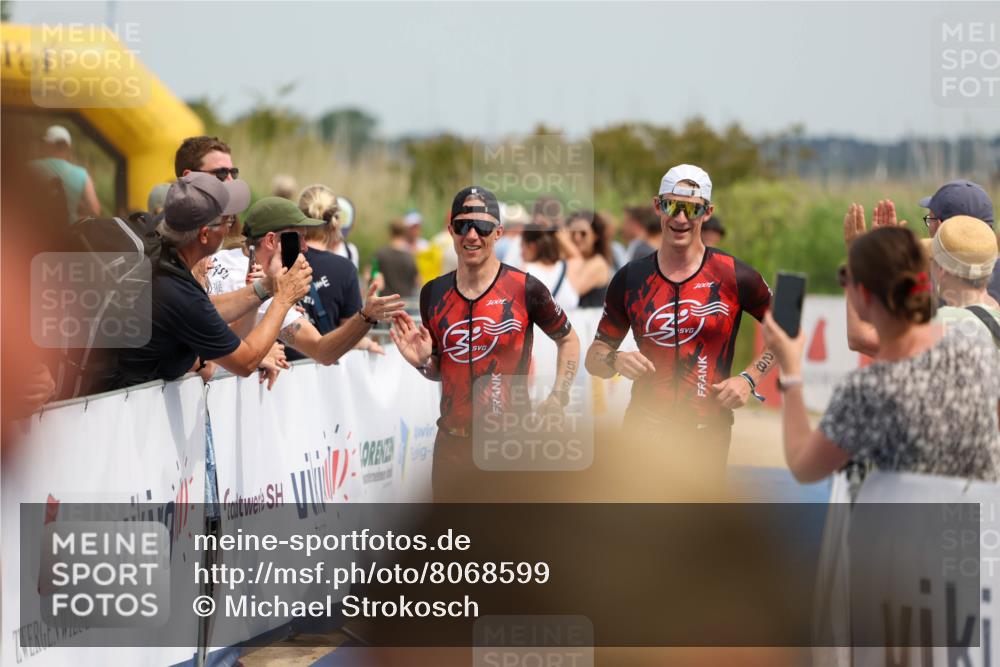 22.06.2025 - Viking Triathlon Michael Strokosch http://msf.ph/oto/8068599 22.06.2025 15:09:42 Ziel 428, 506 meine-sportfotos.de