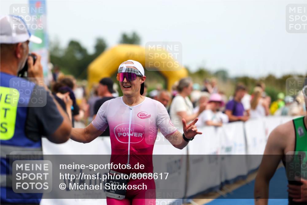 22.06.2025 - Viking Triathlon Michael Strokosch http://msf.ph/oto/8068617 22.06.2025 14:28:13 Ziel 198, 287, 534 meine-sportfotos.de