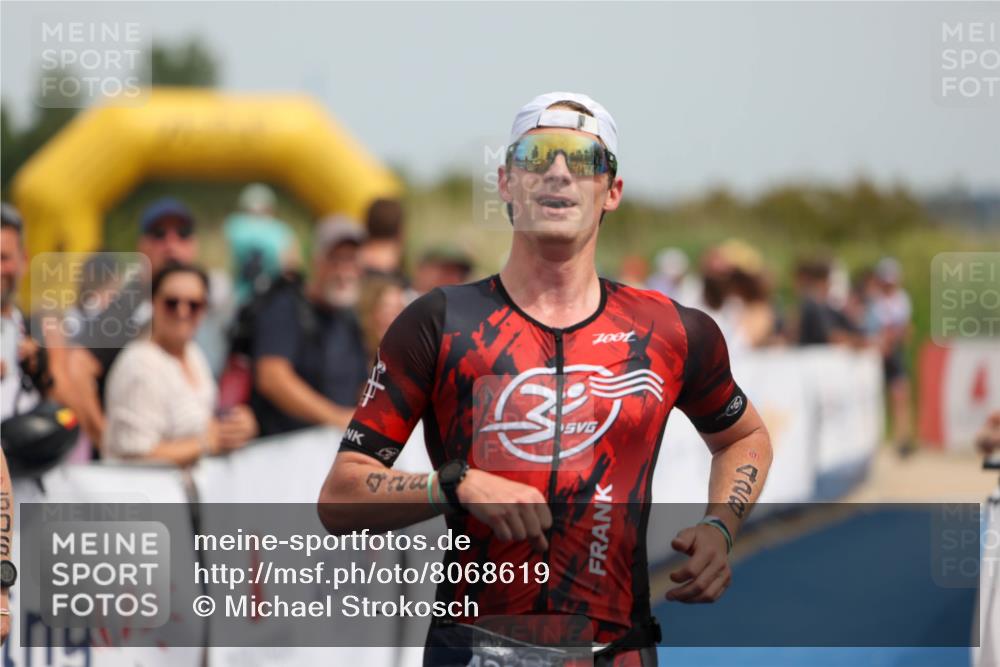 22.06.2025 - Viking Triathlon Michael Strokosch http://msf.ph/oto/8068619 22.06.2025 15:09:44 Ziel 428, 506 meine-sportfotos.de