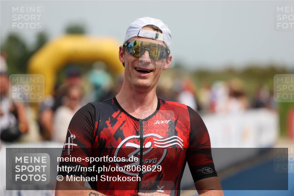 22.06.2025 - Viking Triathlon Michael Strokosch http://msf.ph/oto/8068629 22.06.2025 15:09:45 Ziel 428, 506 meine-sportfotos.de