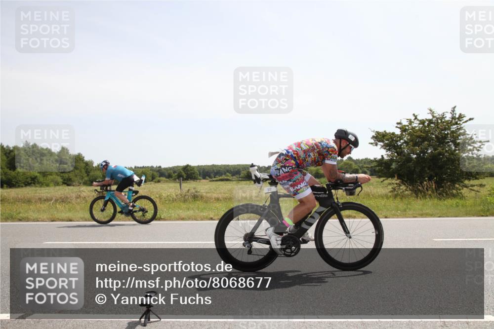 22.06.2025 - Viking Triathlon Yannick Fuchs http://msf.ph/oto/8068677 22.06.2025 12:04:14 Radfahren 38, 333, 517 meine-sportfotos.de