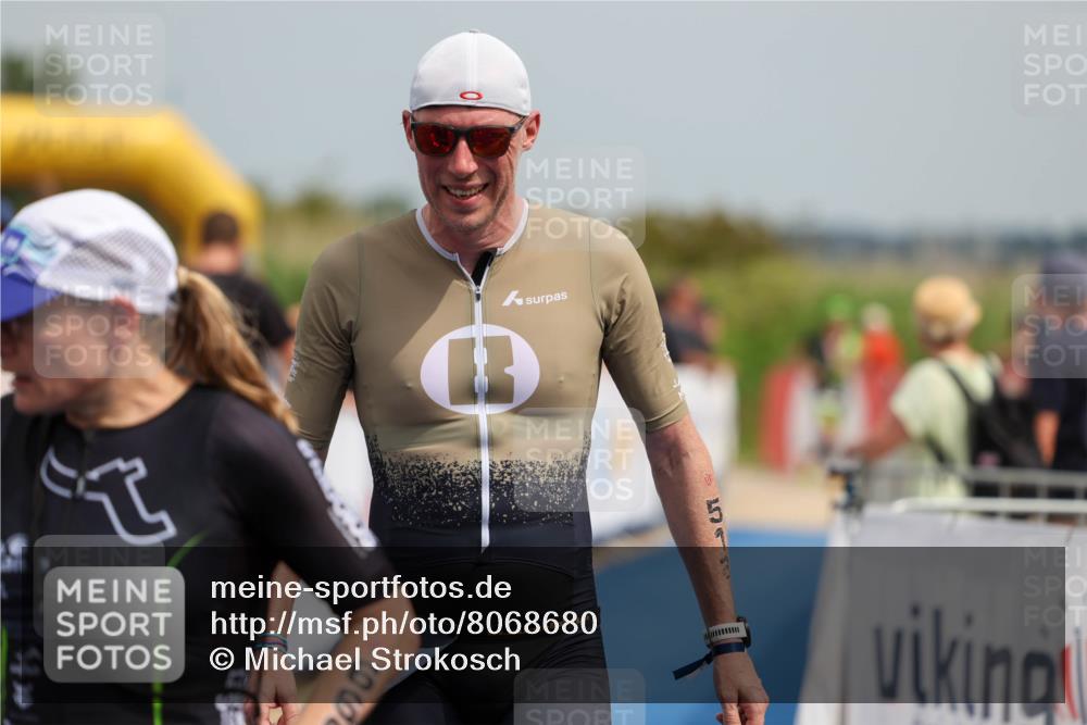 22.06.2025 - Viking Triathlon Michael Strokosch http://msf.ph/oto/8068680 22.06.2025 15:10:40 Ziel 518, 660 meine-sportfotos.de