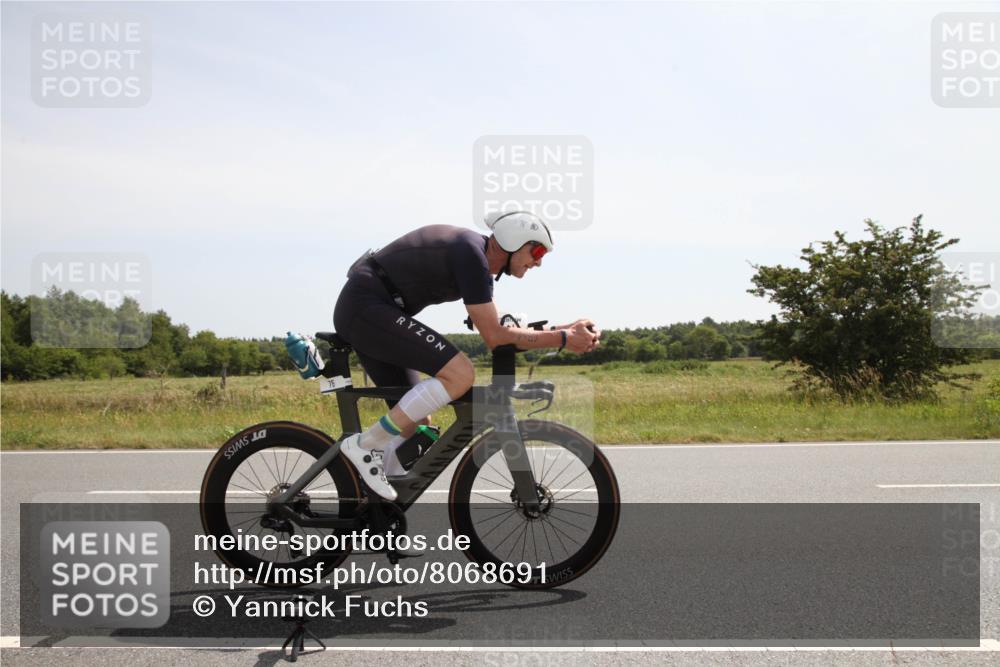 22.06.2025 - Viking Triathlon Yannick Fuchs http://msf.ph/oto/8068691 22.06.2025 12:04:26 Radfahren 75, 233, 524, 532 meine-sportfotos.de