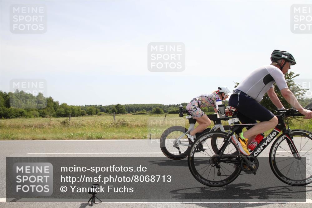 22.06.2025 - Viking Triathlon Yannick Fuchs http://msf.ph/oto/8068713 22.06.2025 12:04:33 Radfahren 175, 270, 399, 412, 533 meine-sportfotos.de