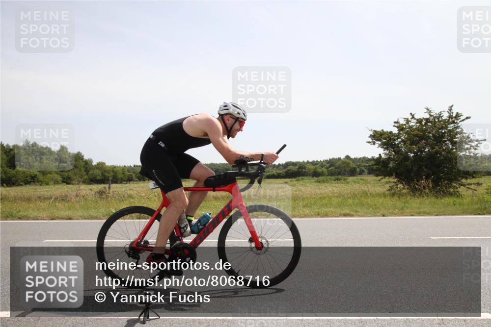 22.06.2025 - Viking Triathlon Yannick Fuchs http://msf.ph/oto/8068716 22.06.2025 12:04:36 Radfahren 175, 270, 296, 399, 412, 430, 533 meine-sportfotos.de