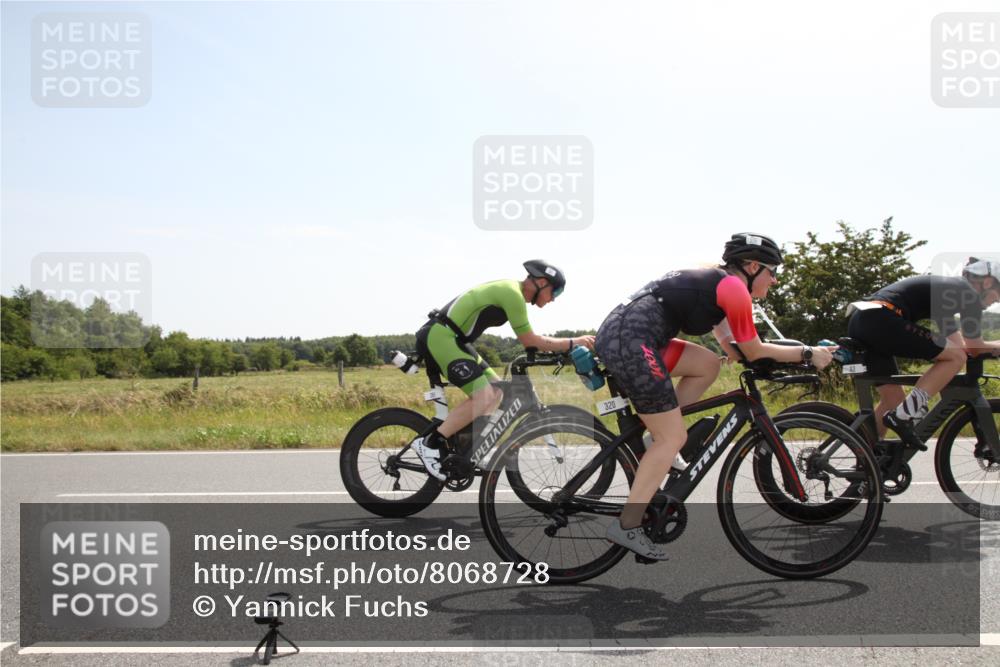 22.06.2025 - Viking Triathlon Yannick Fuchs http://msf.ph/oto/8068728 22.06.2025 11:29:35 Radfahren 78, 83, 93, 281, 314, 320, 411, 427, 487 meine-sportfotos.de