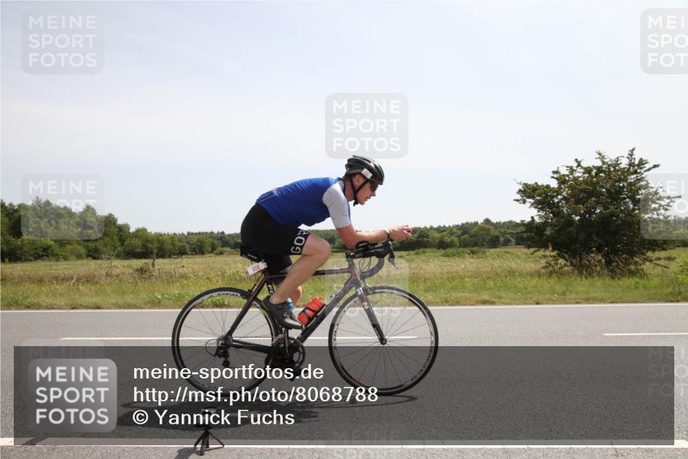 22.06.2025 - Viking Triathlon Yannick Fuchs http://msf.ph/oto/8068788 22.06.2025 12:05:01 Radfahren 170, 273, 547, 608 meine-sportfotos.de