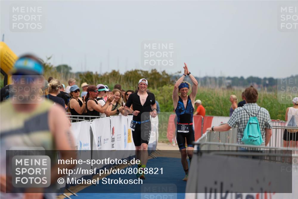 22.06.2025 - Viking Triathlon Michael Strokosch http://msf.ph/oto/8068821 22.06.2025 15:13:11 Ziel 98, 337, 623 meine-sportfotos.de