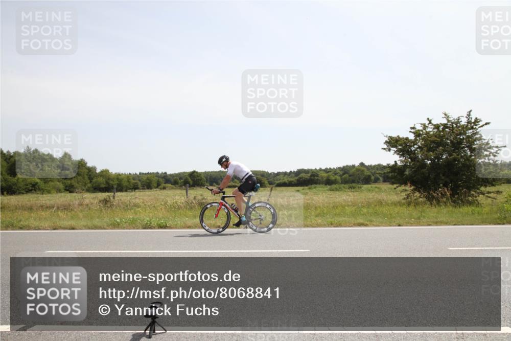 22.06.2025 - Viking Triathlon Yannick Fuchs http://msf.ph/oto/8068841 22.06.2025 12:05:19 Radfahren 37, 50, 197, 202, 205, 364, 550 meine-sportfotos.de