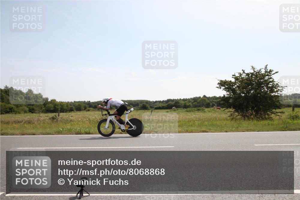 22.06.2025 - Viking Triathlon Yannick Fuchs http://msf.ph/oto/8068868 22.06.2025 11:30:28 Radfahren 99, 268, 324, 505 meine-sportfotos.de