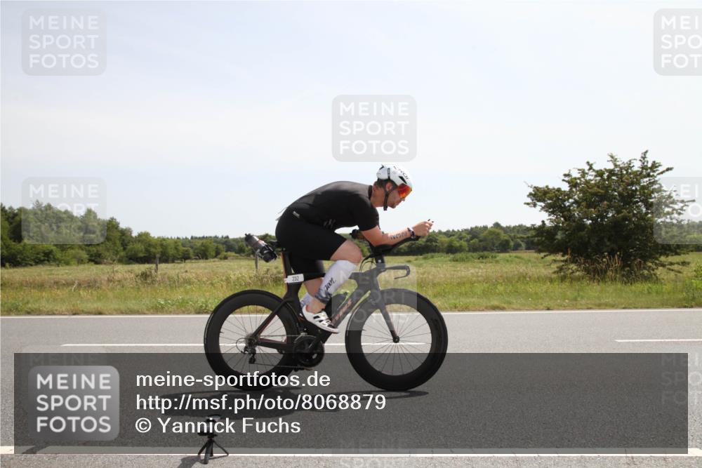 22.06.2025 - Viking Triathlon Yannick Fuchs http://msf.ph/oto/8068879 22.06.2025 12:05:36 Radfahren 102, 183, 232, 609 meine-sportfotos.de